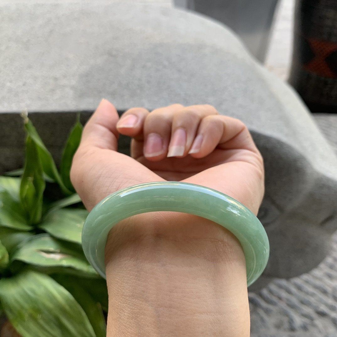 小圈口53-9.9 【满绿圆条手镯】圆条53 54可戴
