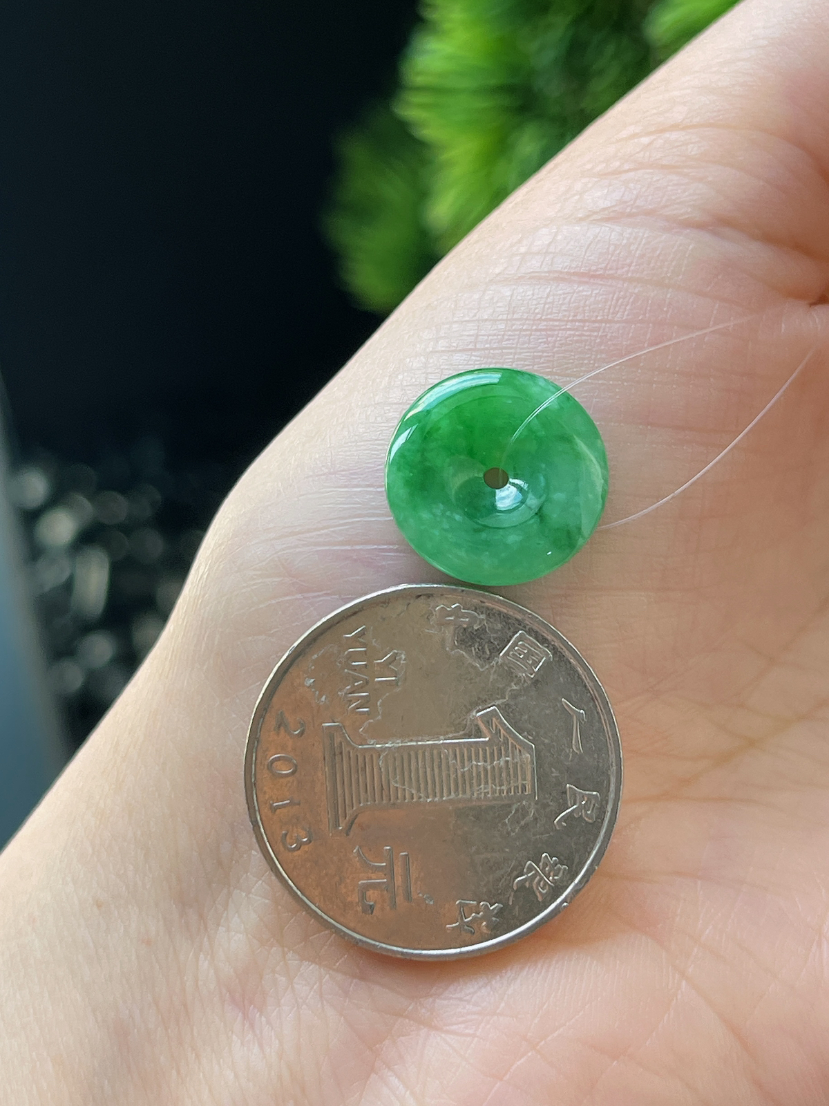 翡翠糯化种绿色平安扣