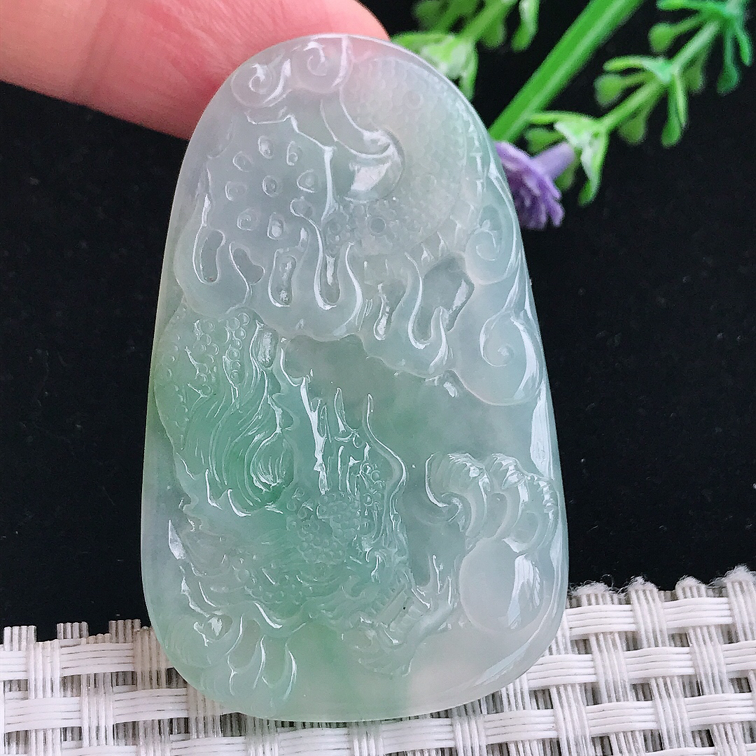 实拍A货翡翠54.6/34/4.8老坑冰胶果冻冰晴龙牌吊坠翡翠挂件