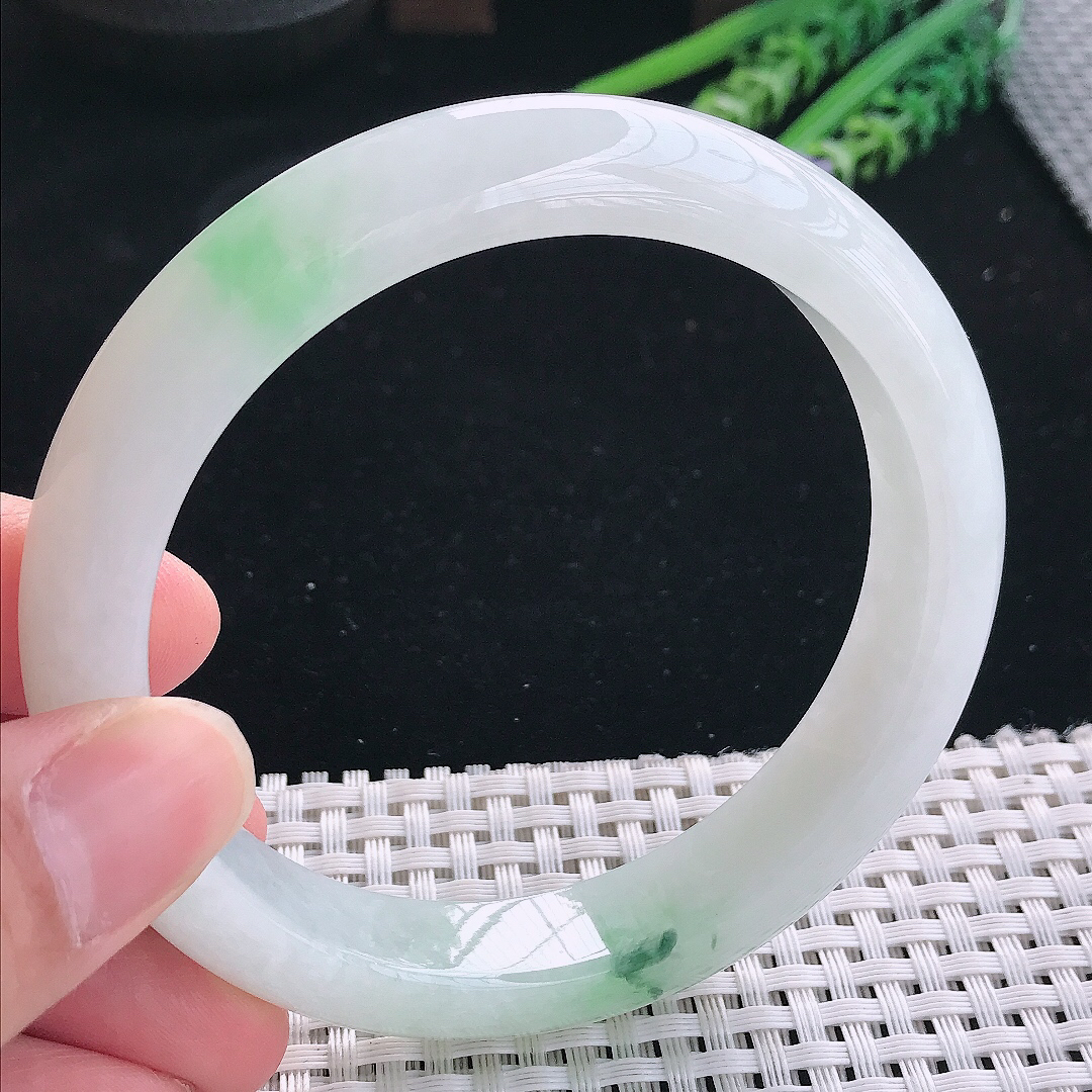 实拍天然翡翠63/13/9大圈口老坑冰润飘花手镯翡翠玉镯手环