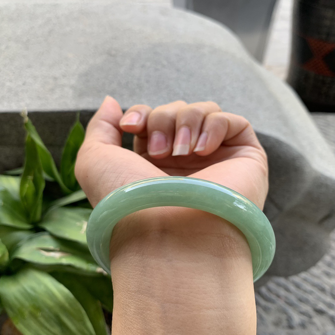 小圈口53-9.9 【满绿圆条手镯】圆条53 54可戴