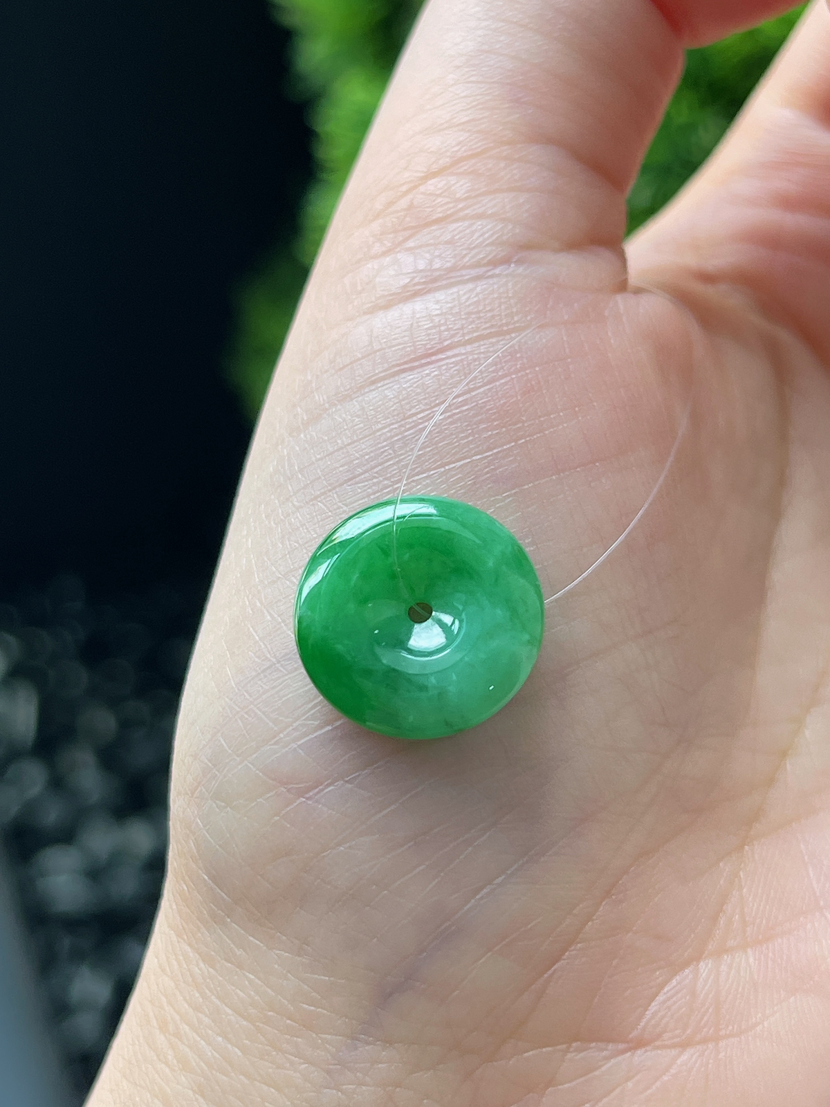 翡翠糯化种绿色平安扣