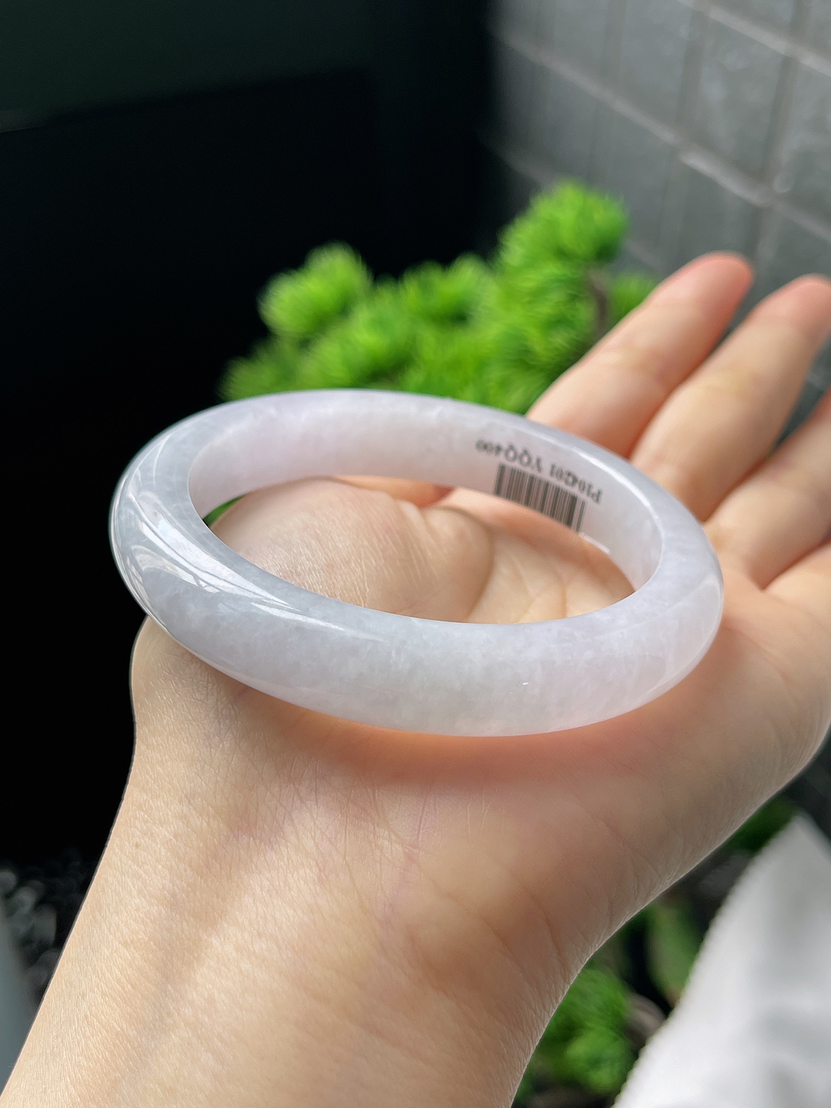 正圈56.6圈口，翡翠糯化种淡紫色手镯