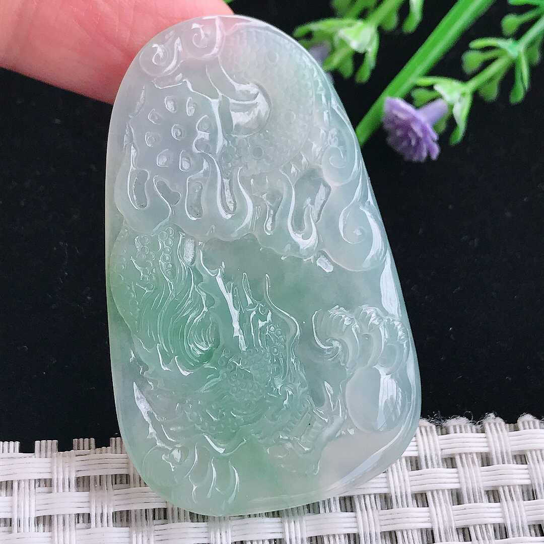 实拍A货翡翠54.6/34/4.8老坑冰胶果冻冰晴龙牌吊坠翡翠挂件