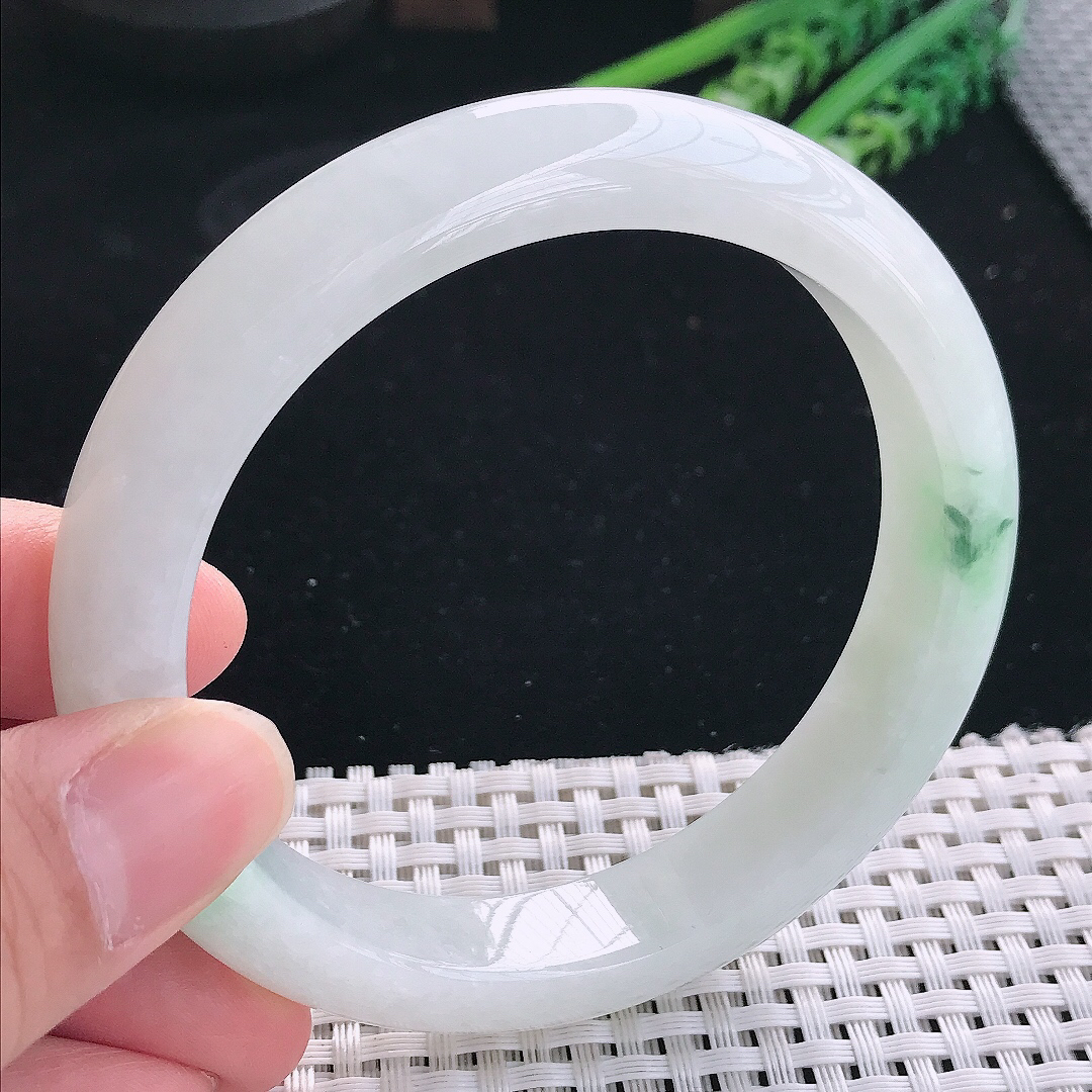 实拍天然翡翠63/13/9大圈口老坑冰润飘花手镯翡翠玉镯手环