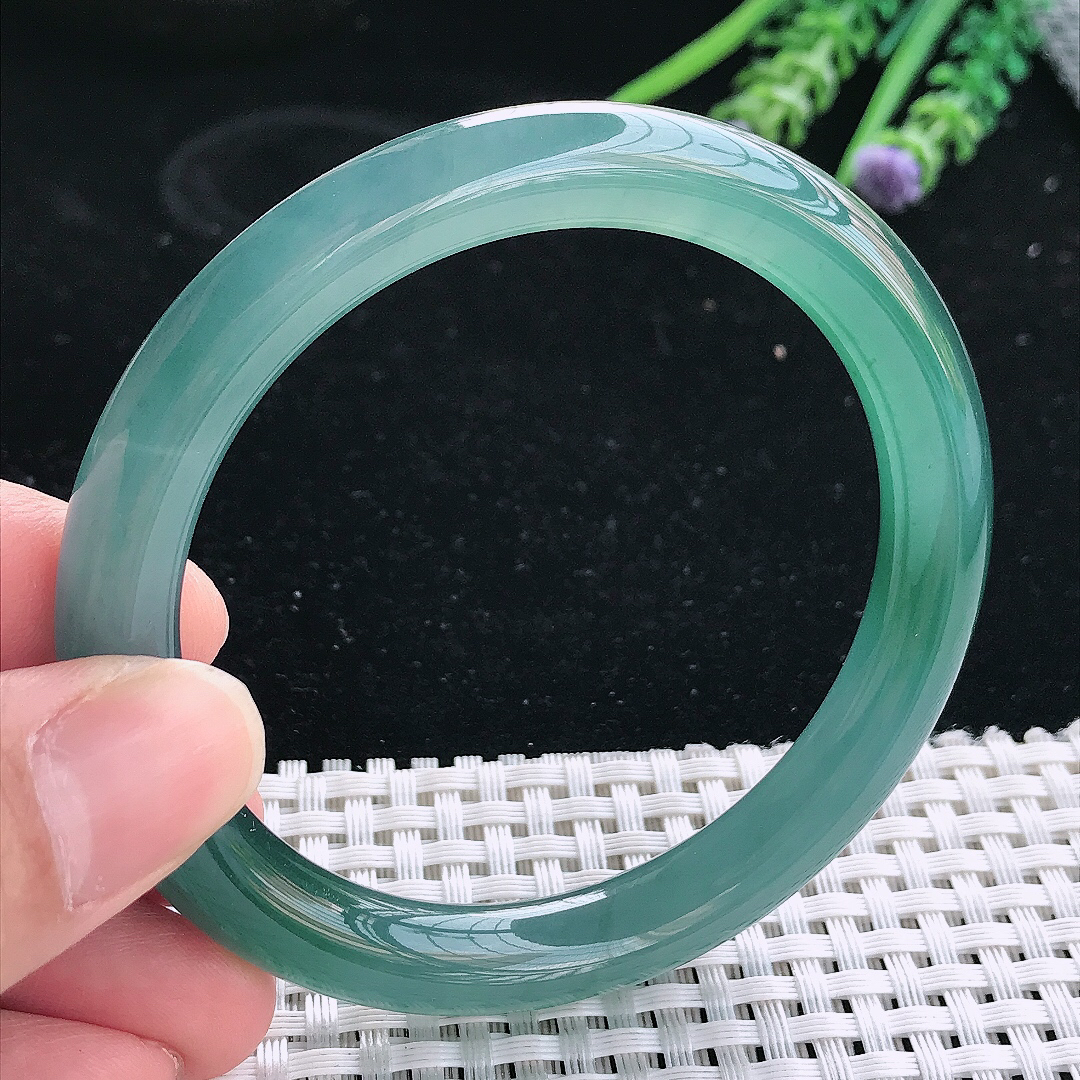 实拍天然翡翠57.5/9/9.2老坑冰胶果冻冰蓝蓝韵圆条手镯翡翠玉镯手环