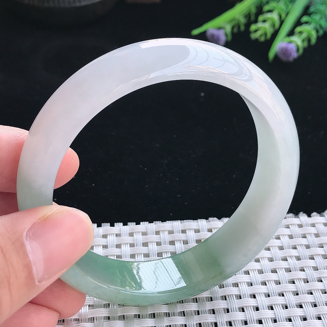 实拍天然翡翠58.8/15.8/7.8老坑冰润起胶半山水油绿手镯翡翠玉镯手环