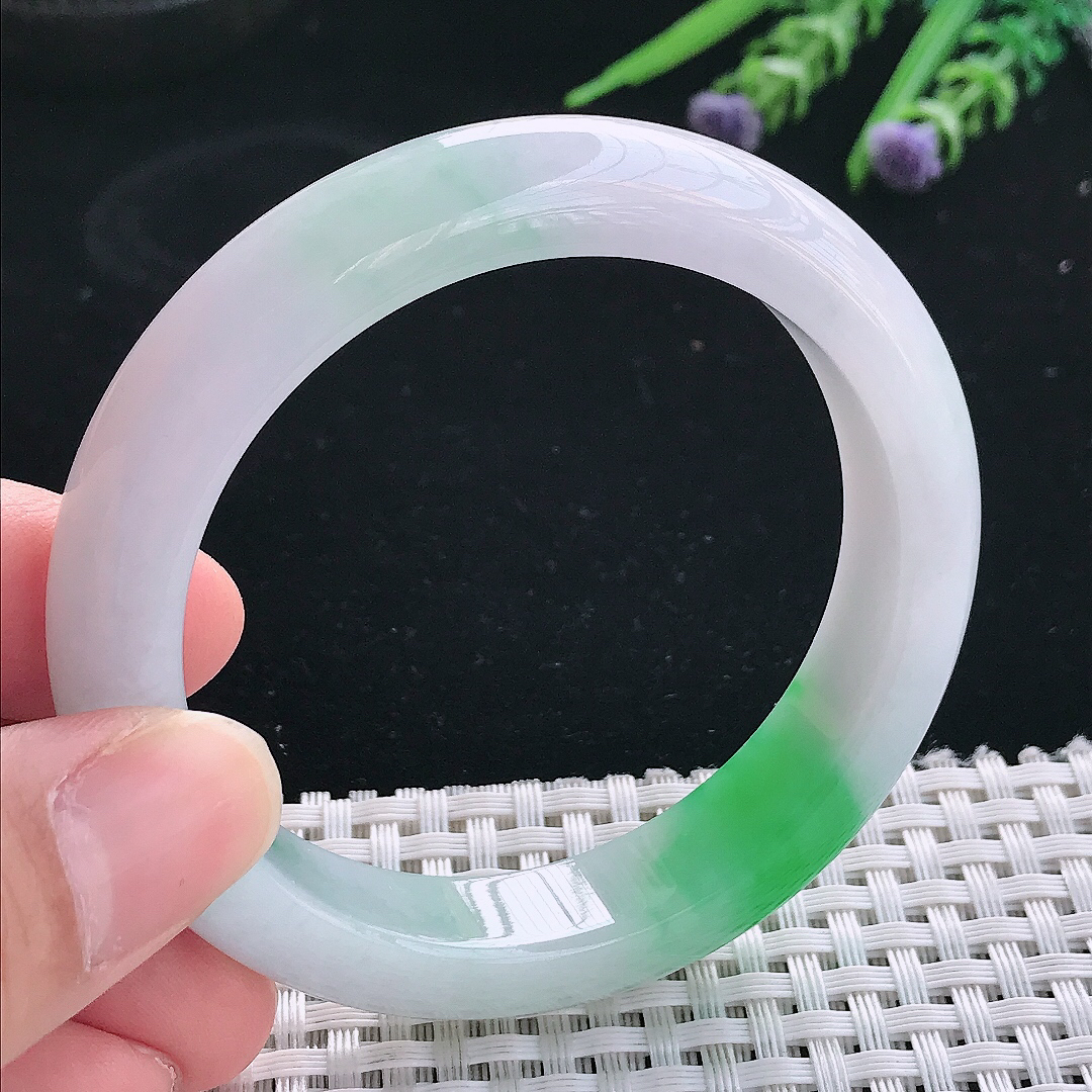 实拍天然翡翠54/11.8/8.6老坑精美冰润飘阳绿手镯翡翠玉镯手环