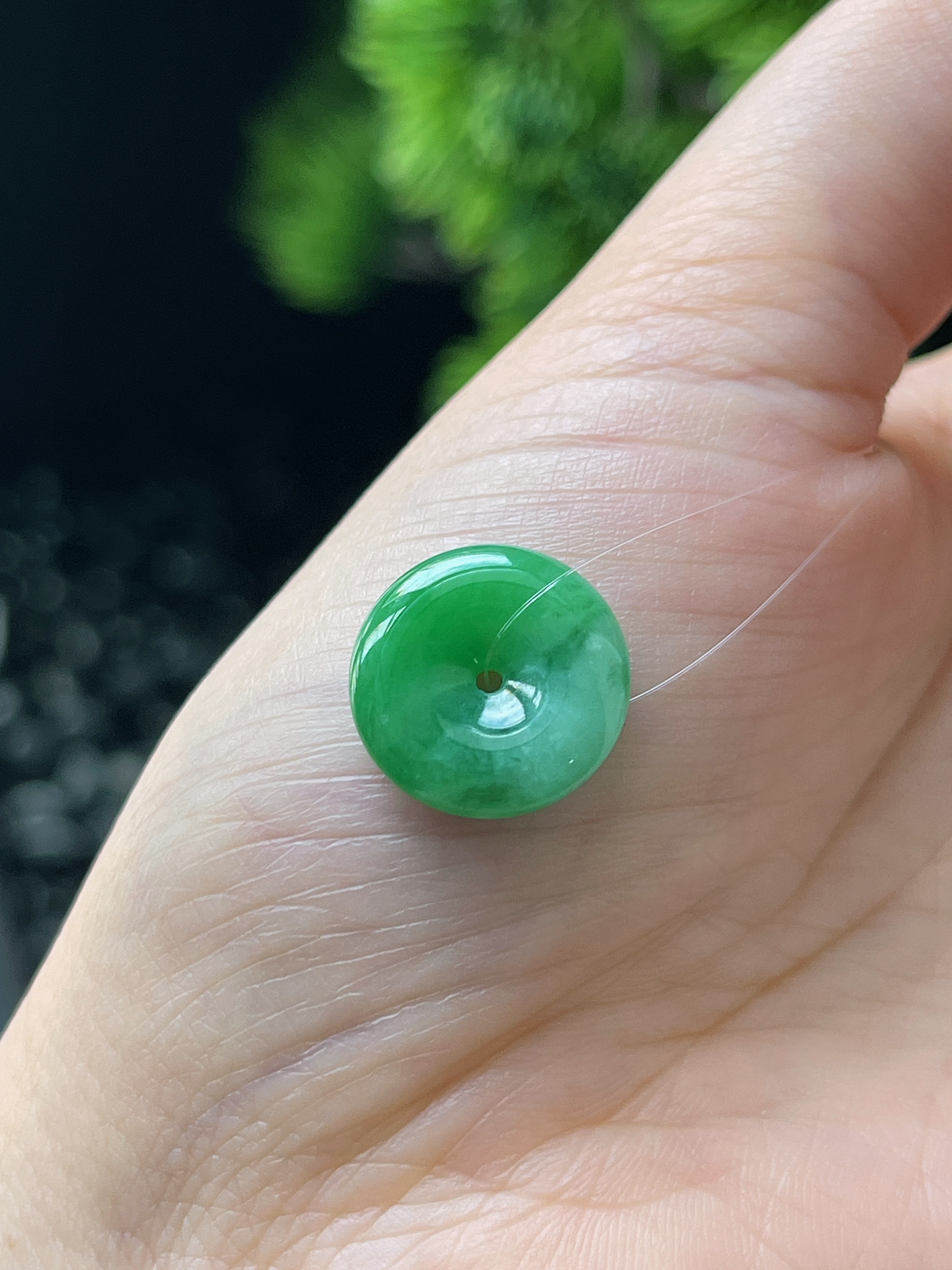 翡翠糯化种绿色平安扣