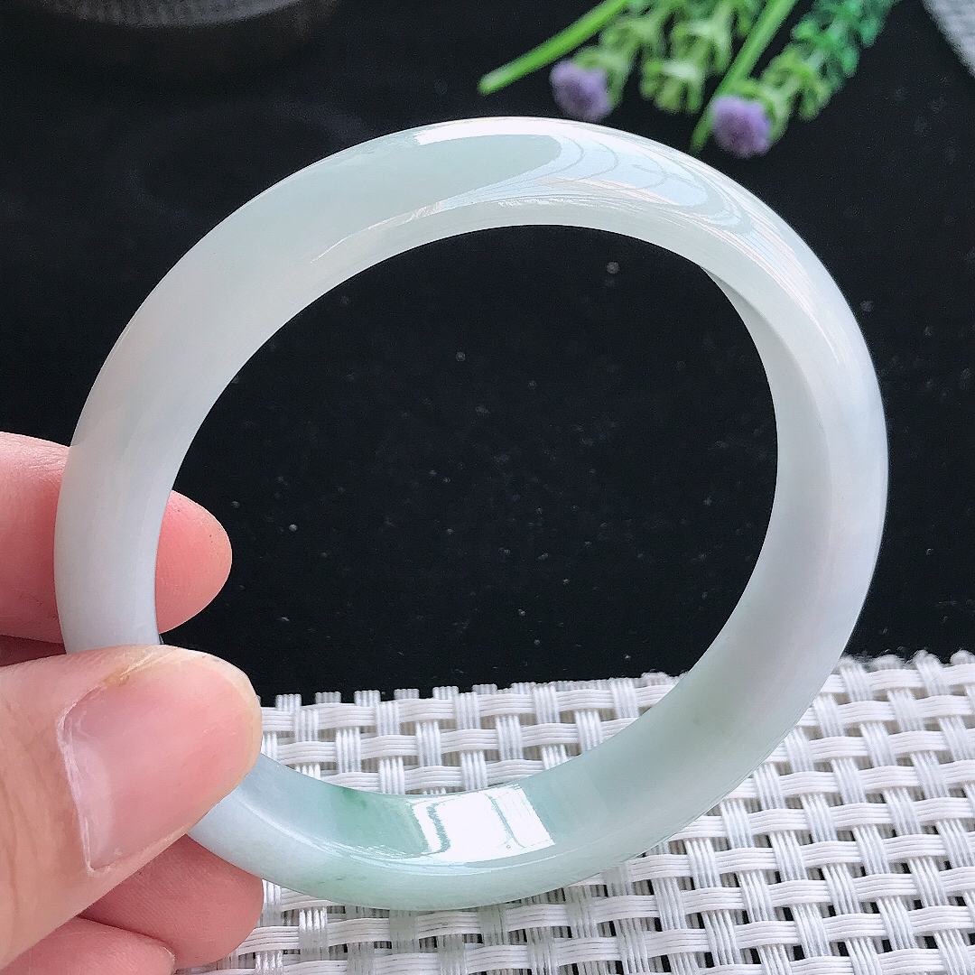 实拍天然翡翠58.5/12.3/7.5老坑精美温润飘花手镯翡翠玉镯手环