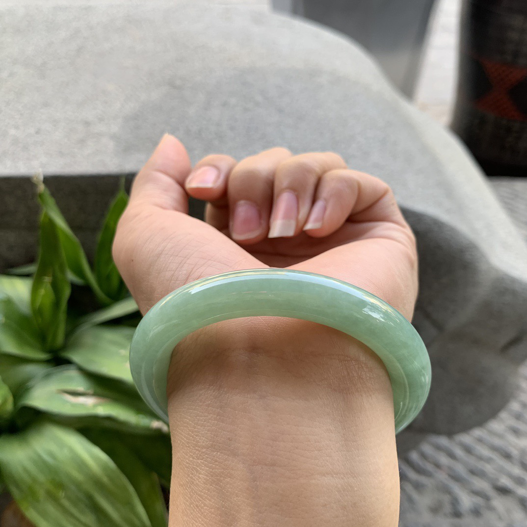 小圈口53-9.9 【满绿圆条手镯】圆条53 54可戴