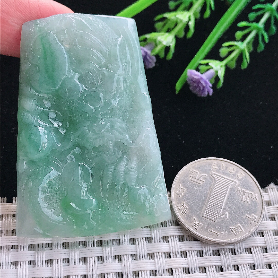 实拍A货翡翠55/39/6老坑温润冰晴龙牌吊坠翡翠挂件