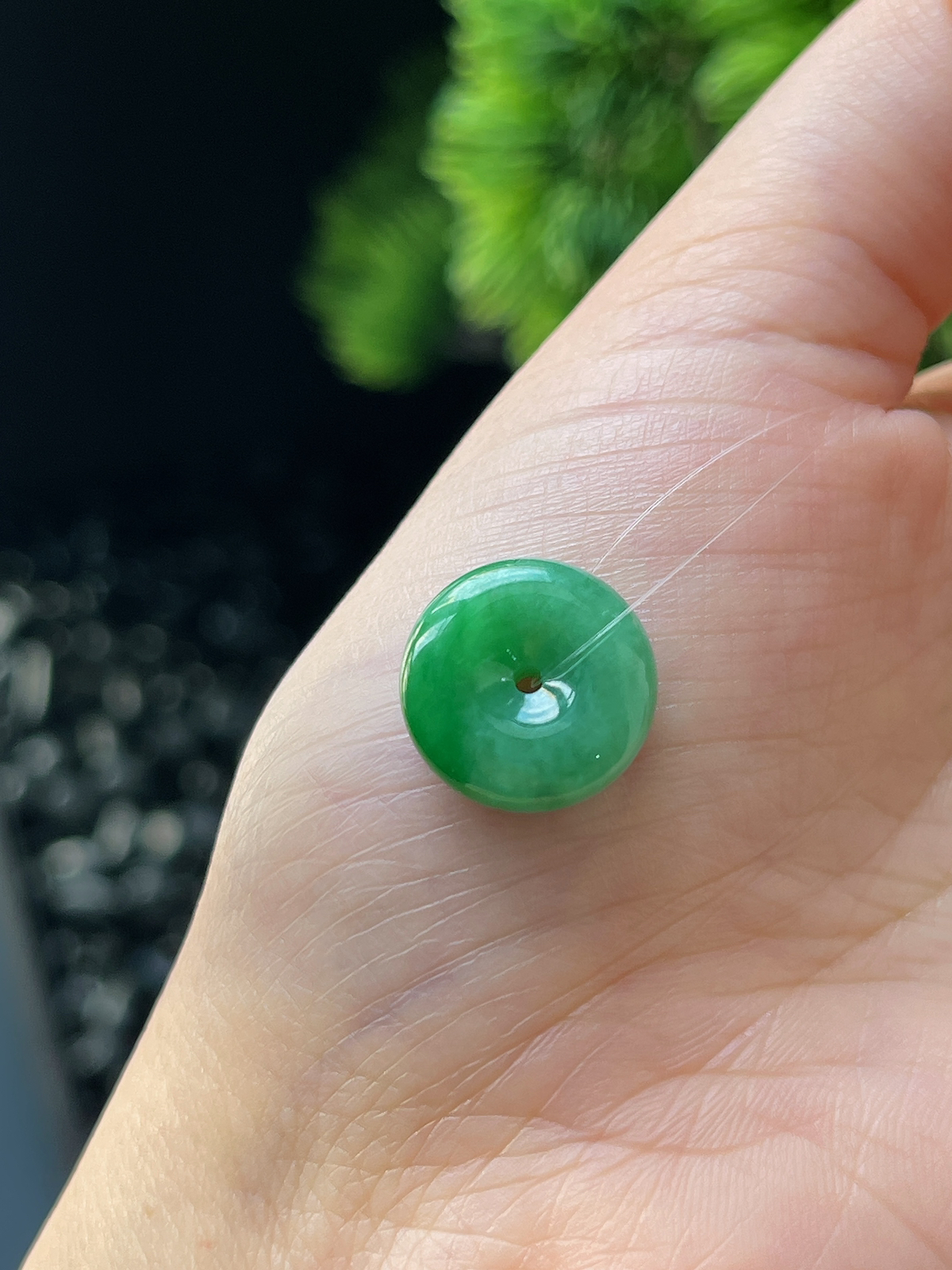 翡翠糯化种绿色平安扣