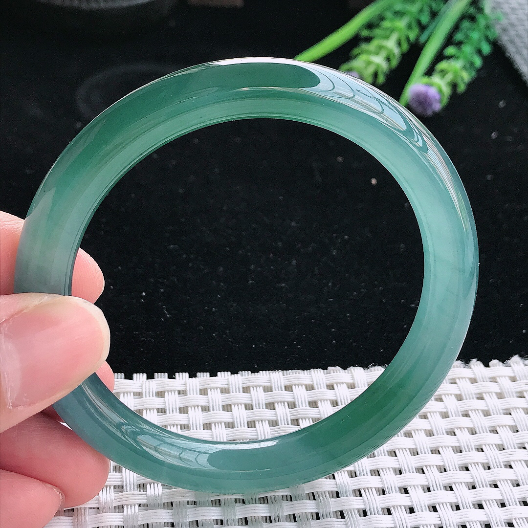 实拍天然翡翠57.5/9/9.2老坑冰胶果冻冰蓝蓝韵圆条手镯翡翠玉镯手环