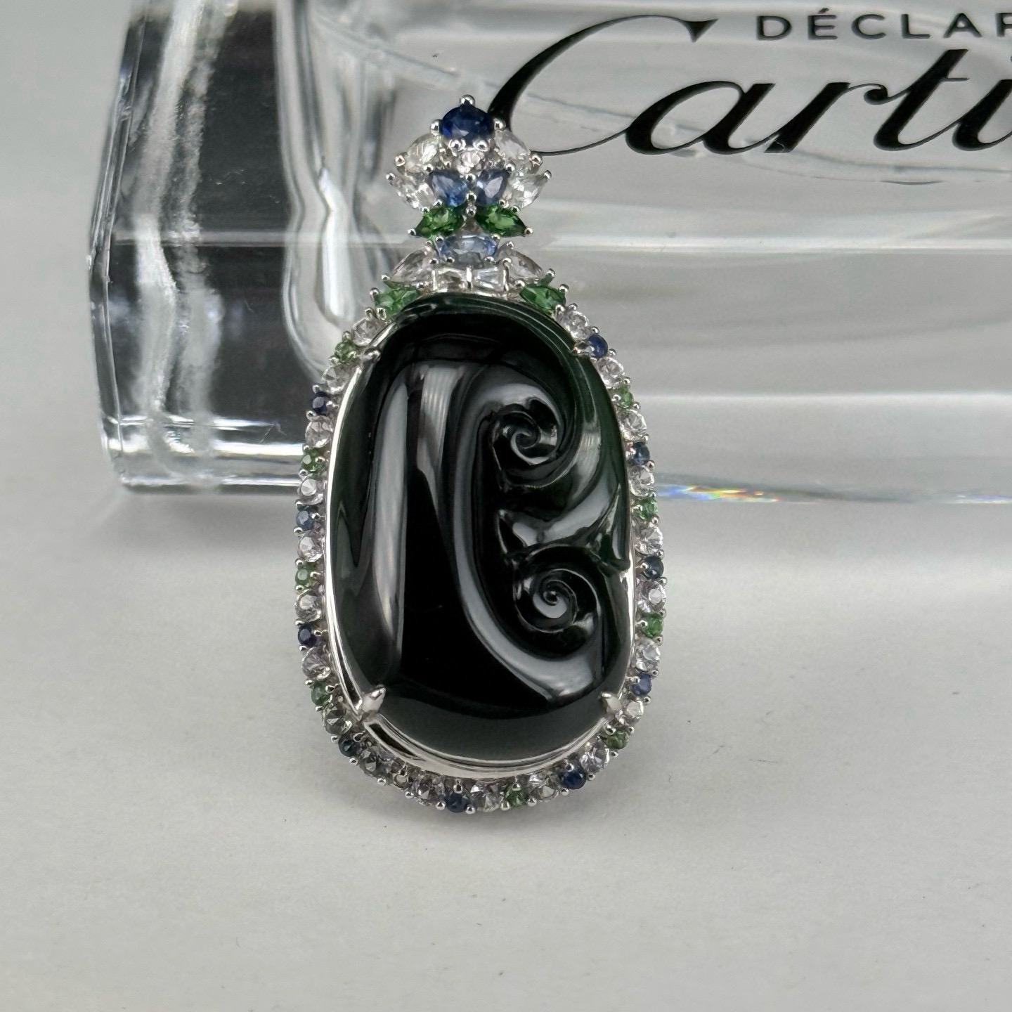 精品18k墨翠如意 种好色正 黑度极好 打灯通透 饱满大气