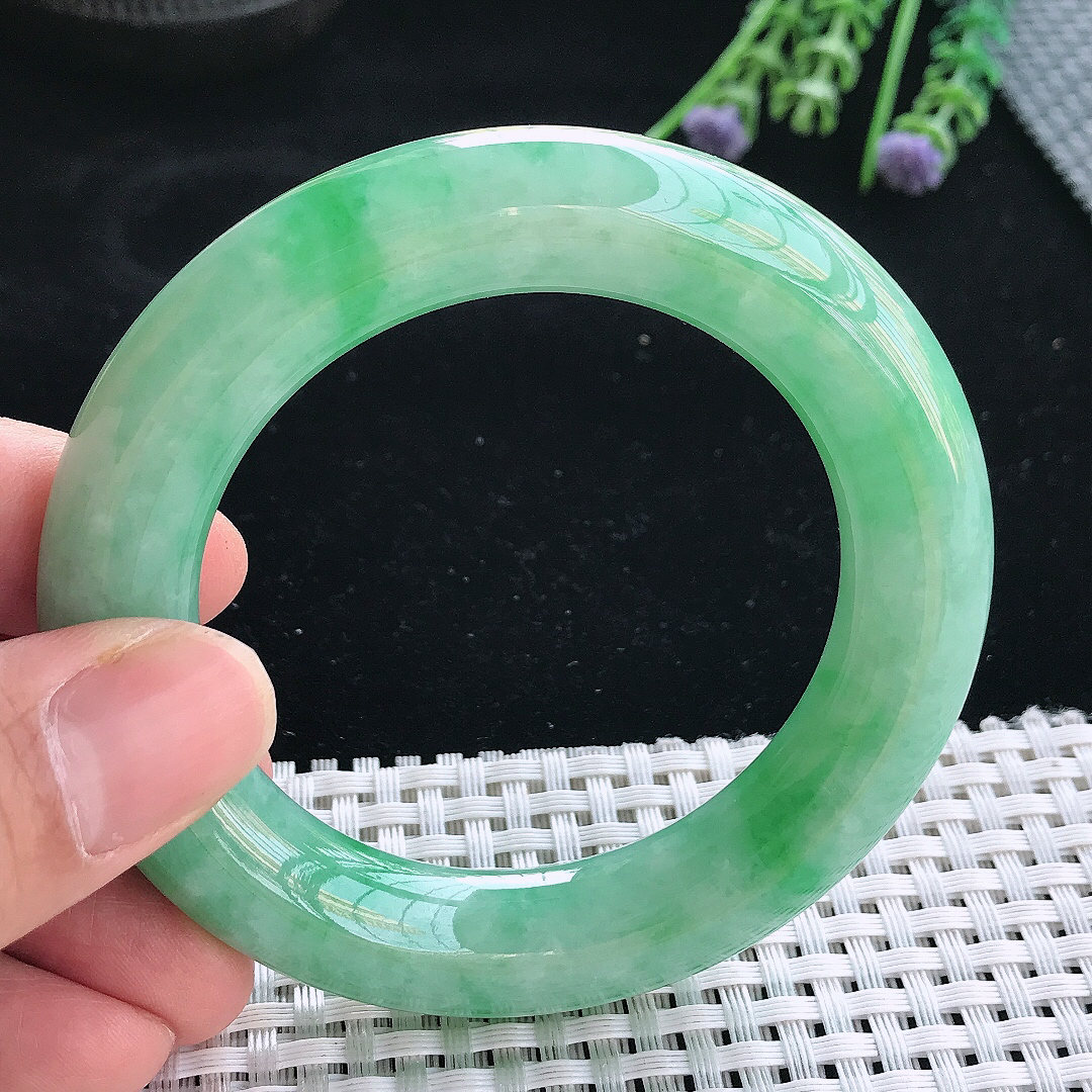 实拍天然翡翠52/12.2/12.3老坑温润满绿胖圆条手镯翡翠玉镯手环