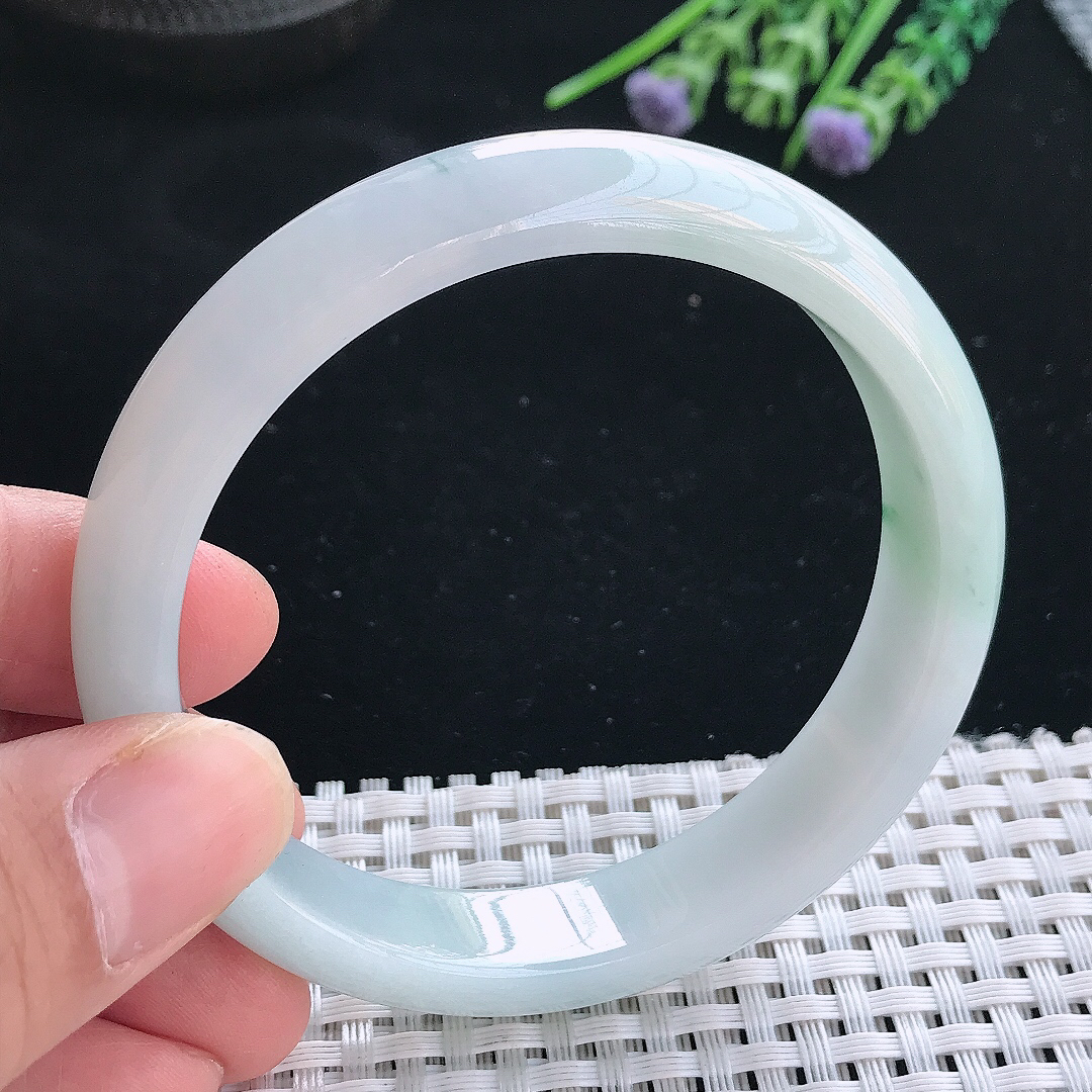 实拍天然翡翠58.5/12.3/7.5老坑精美温润飘花手镯翡翠玉镯手环