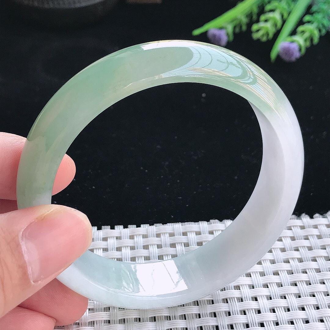 实拍天然翡翠58.8/15.8/7.8老坑冰润起胶半山水油绿手镯翡翠玉镯手环