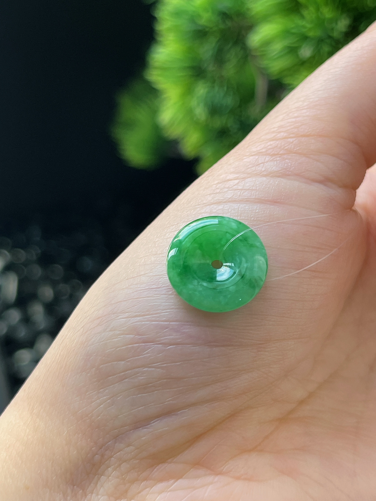 翡翠糯化种绿色平安扣