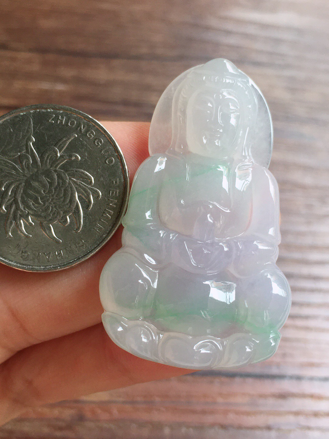 冰飘绿观音，冰润细腻，品相好，种水足，001 尺寸44.8*26.7*6.7