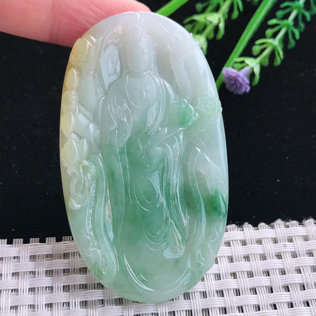实拍A货翡翠70/40.5/5.8老坑冰润起胶飘绿千手观音吊坠翡翠挂件