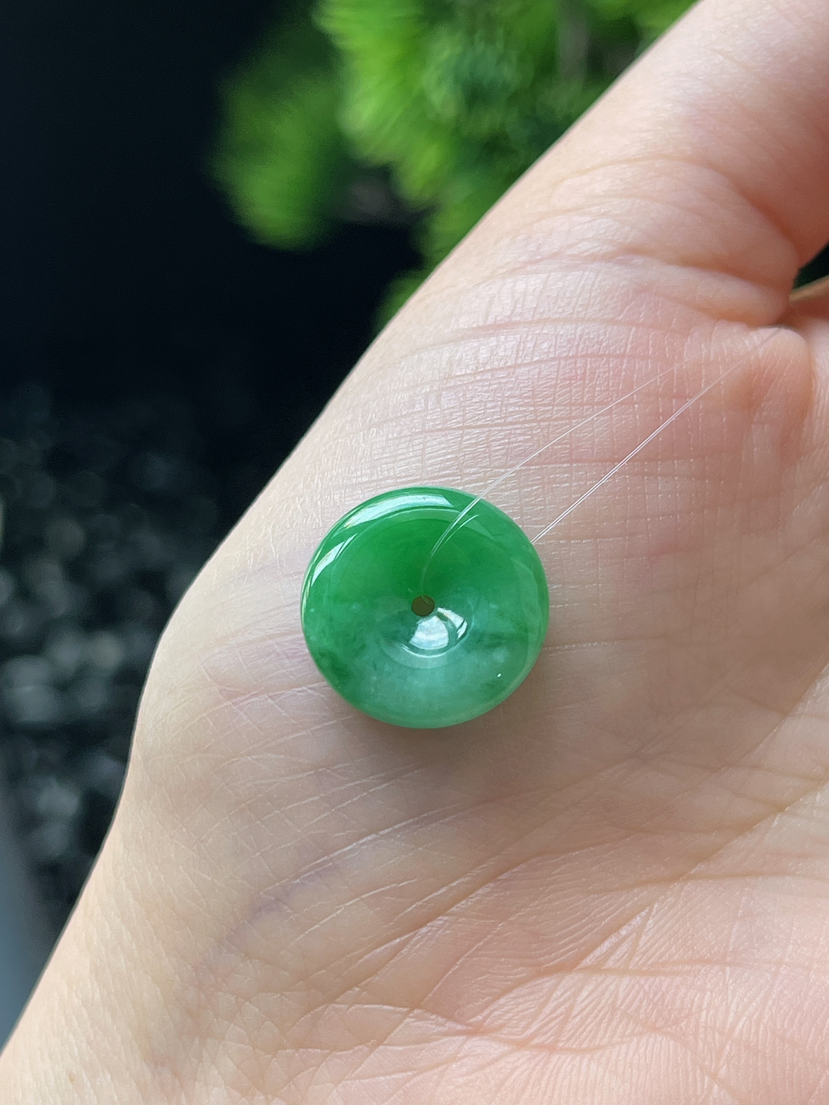 翡翠糯化种绿色平安扣