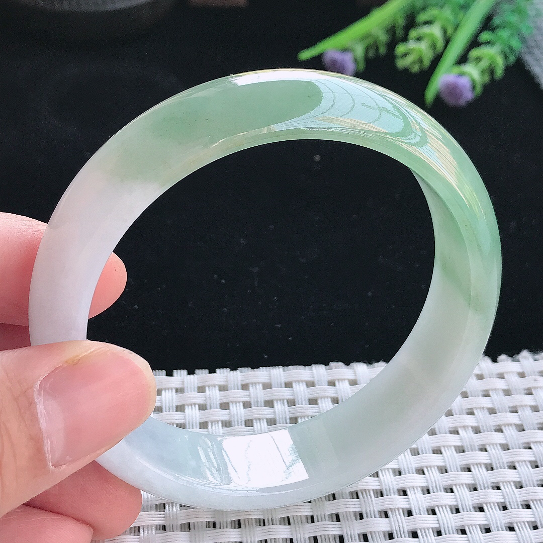 实拍天然翡翠58.8/15.8/7.8老坑冰润起胶半山水油绿手镯翡翠玉镯手环