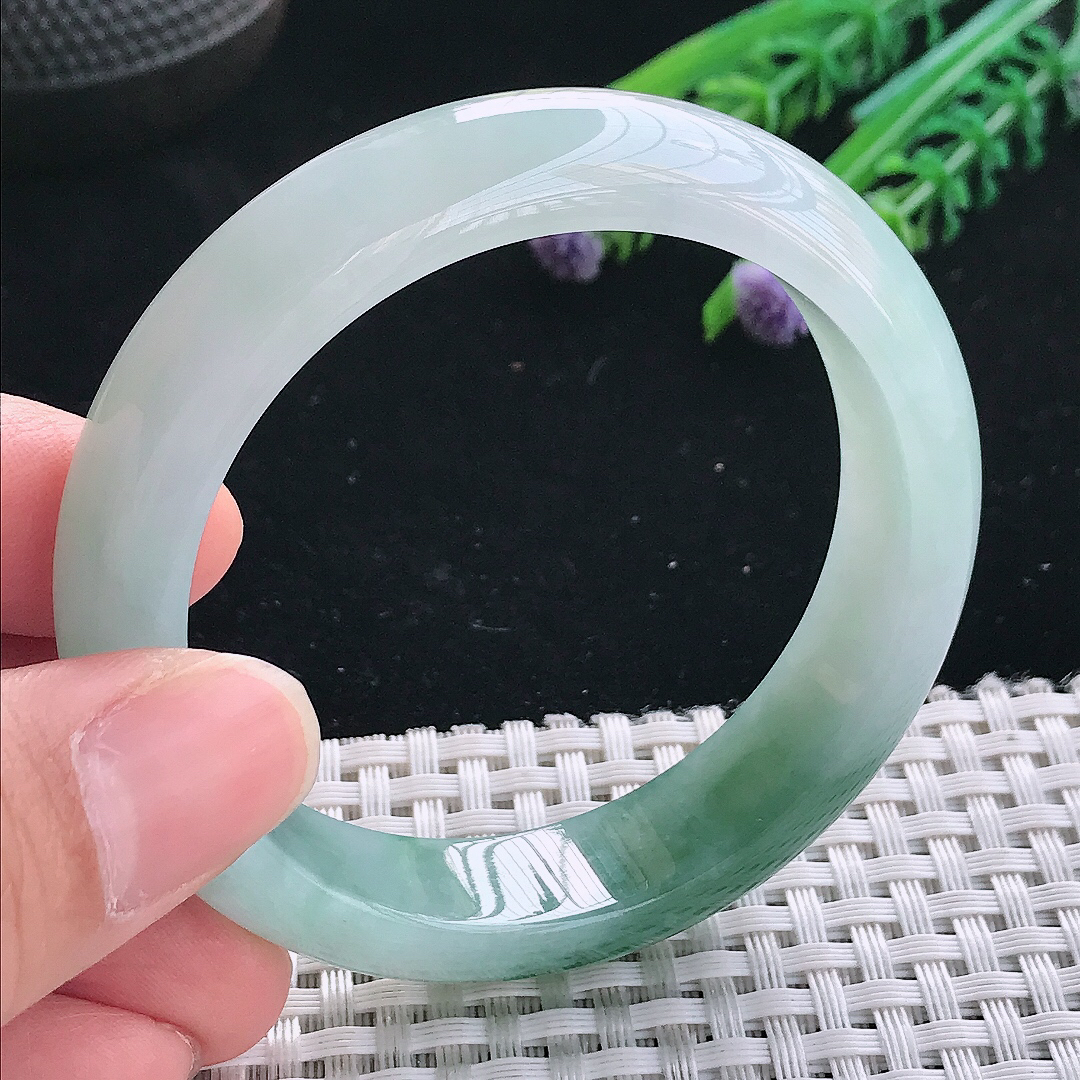 实拍天然翡翠52.5/13.4/8老坑冰胶果冻飘花手镯翡翠玉镯手环