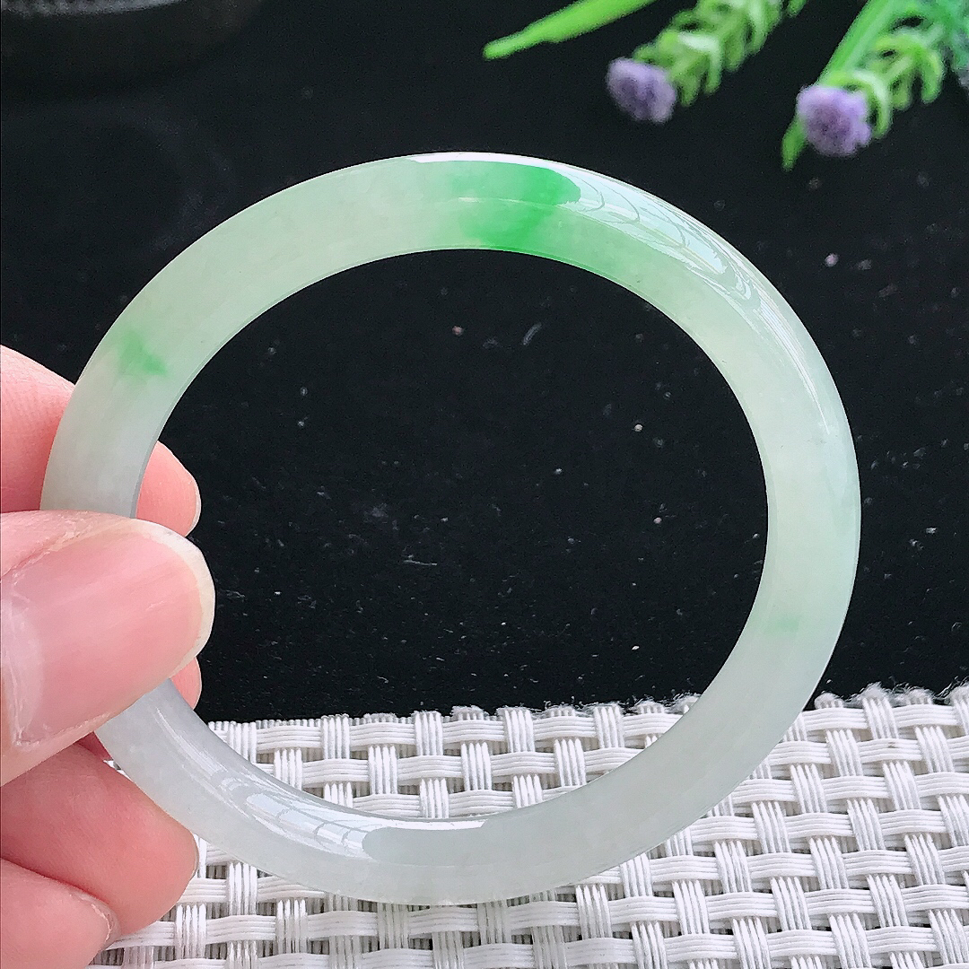 实拍天然翡翠49.5/6.7/7.2小圈口老坑冰胶水灵飘阳绿圆条手镯翡翠叮当镯