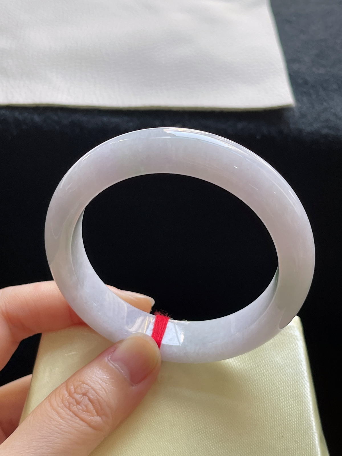 正圈52.8圈口，翡翠糯化种浅紫色手镯