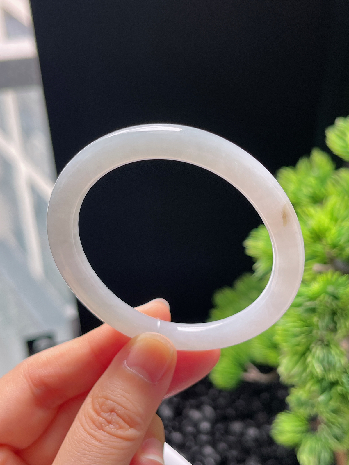 贵妃镯53.3圈口，翡翠冰糯种白色手镯