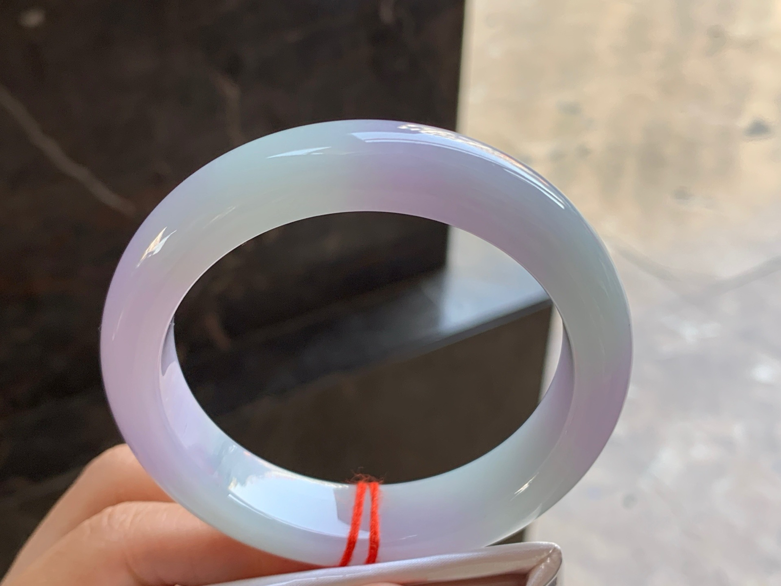 57-13.2-9.2

紫罗兰手镯^_^玉质温润