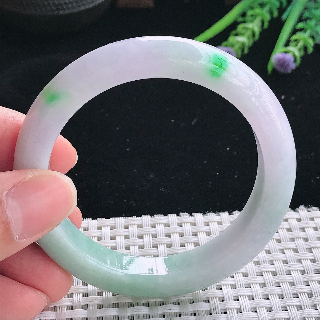 实拍天然翡翠54.5/11.2/9老坑精美冰润飘阳绿手镯翡翠玉镯手环