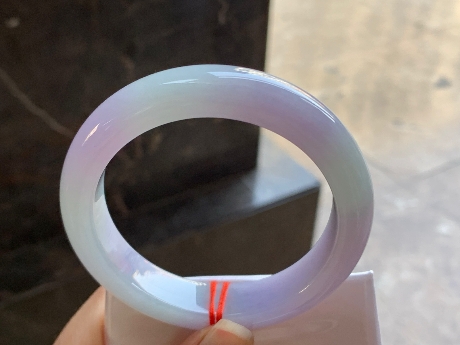 57-13.2-9.2

紫罗兰手镯^_^玉质温润