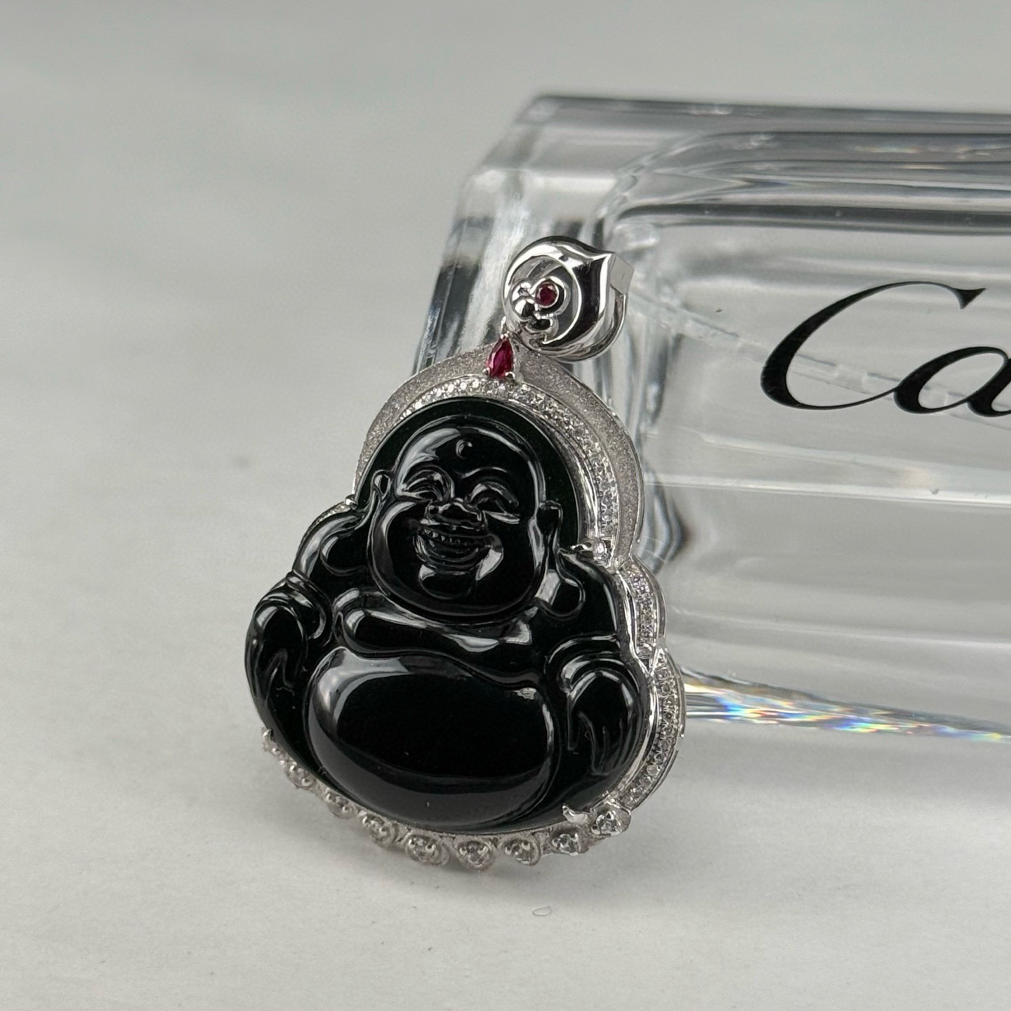 精品18k墨翠大肚佛 种好色正 黑度极好 打灯通透 油性十足  尺寸39.4