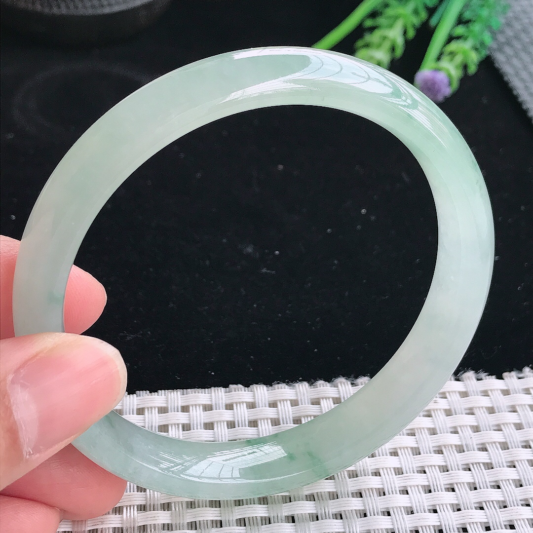 实拍a货翡翠63/11.8/7.5大圈口老坑冰胶水灵冰飘花手镯翡翠玉镯手环