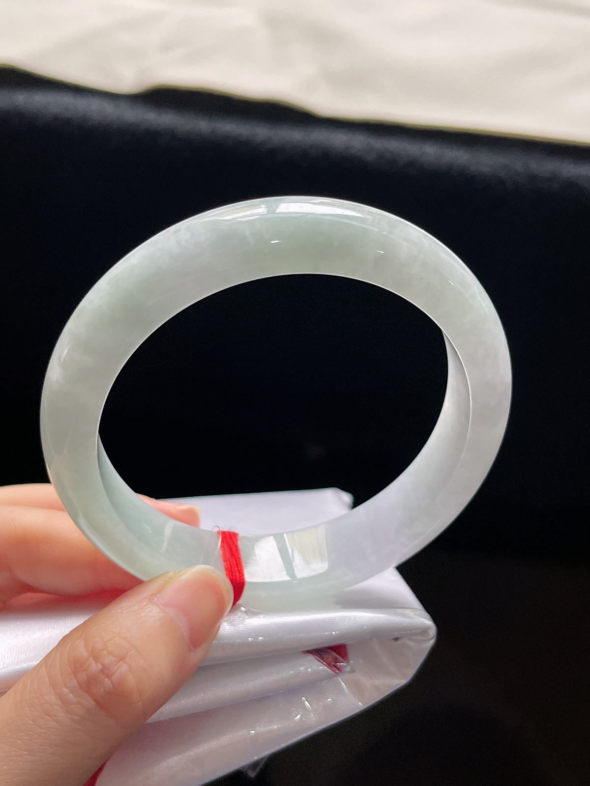 正圈58.4圈口，翡翠糯化种春带彩手镯