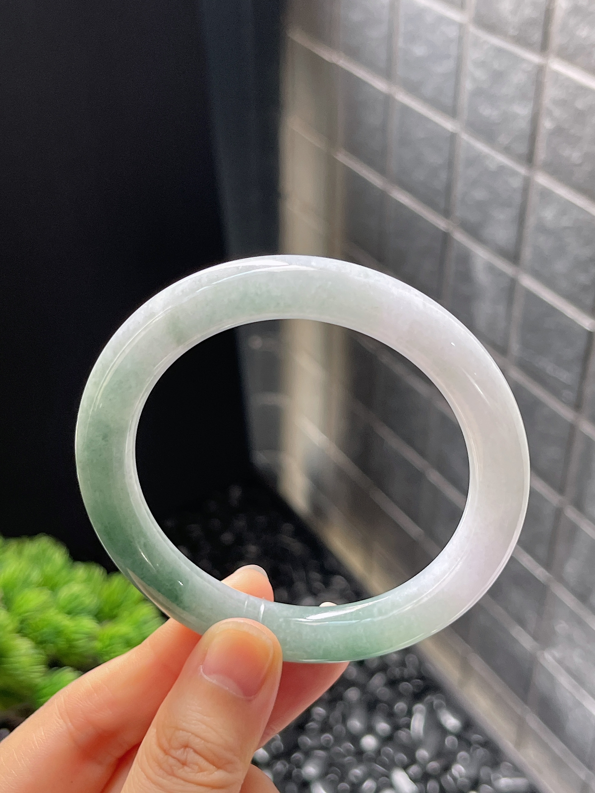 圆镯55.4圈口，翡翠糯化种半山水手镯