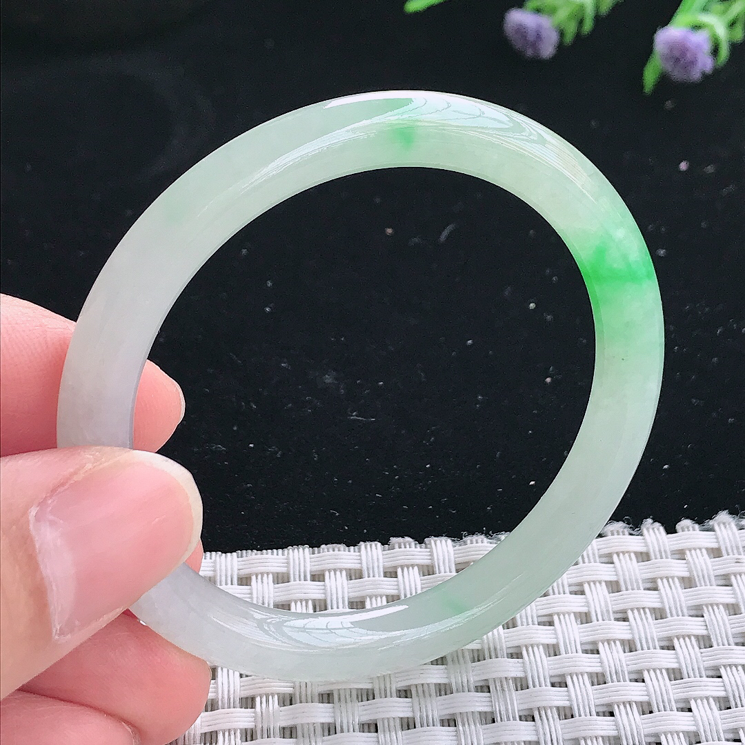 实拍天然翡翠49.5/6.7/7.2小圈口老坑冰胶水灵飘阳绿圆条手镯翡翠叮当镯