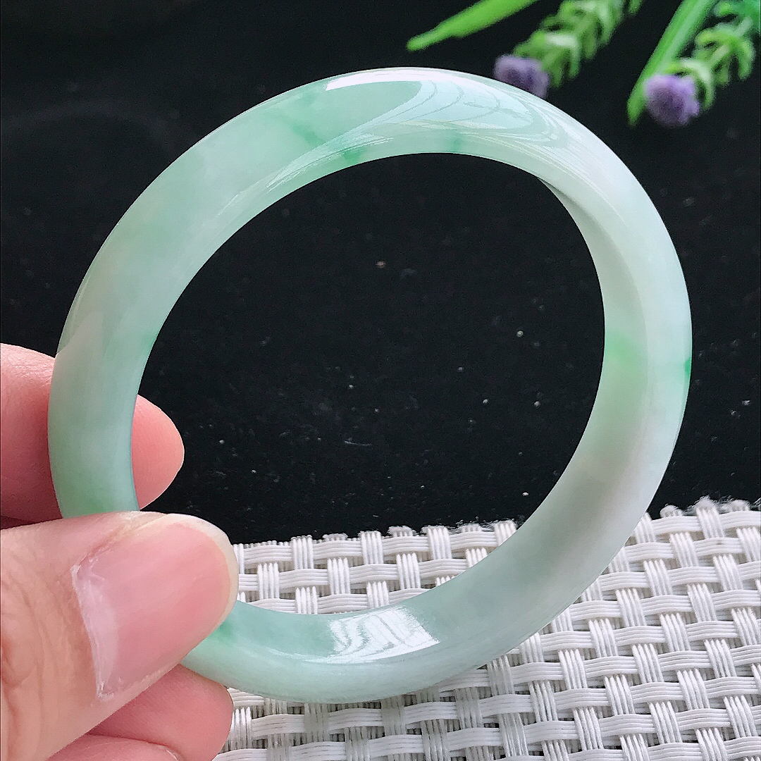 实拍天然翡翠55/12.2/7老坑精美温润飘花手镯翡翠玉镯手环