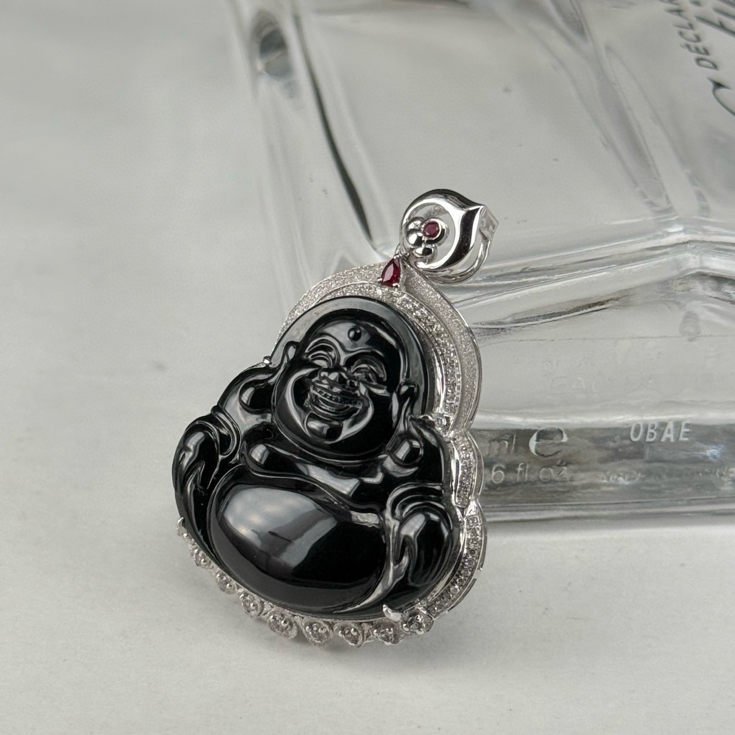 精品18k墨翠大肚佛 种好色正 黑度极好 打灯通透 油性十足  尺寸39.4