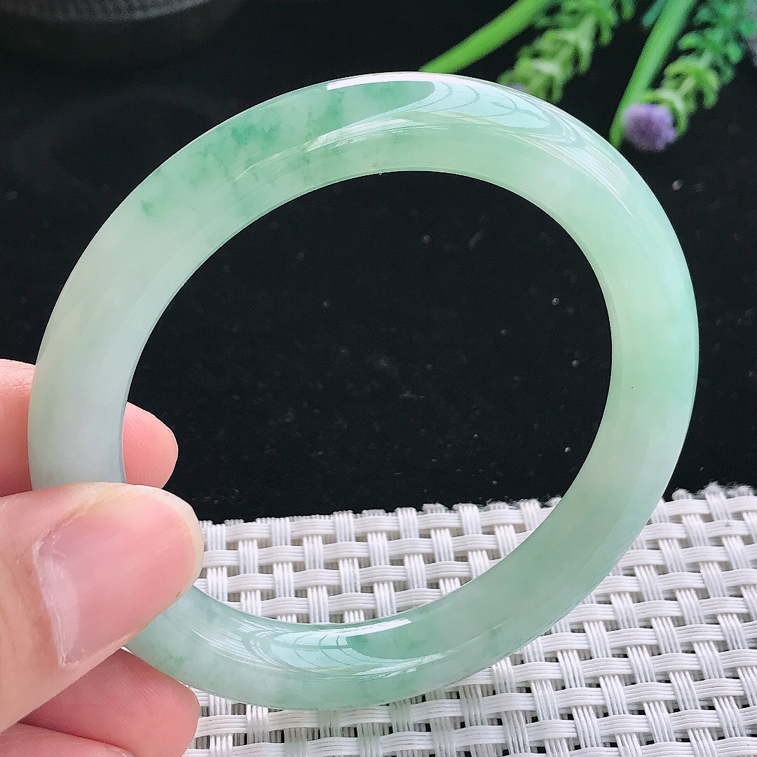 实拍天然翡翠54.5/9.5/9.3老坑冰胶果冻冰晴飘花圆条手镯翡翠玉镯手环