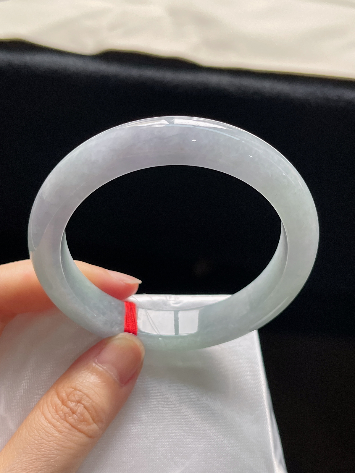 正圈58.4圈口，翡翠糯化种春带彩手镯