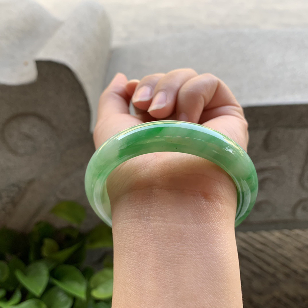 圈口54.8-12.4-8.5 【芙蓉绿正圈手镯】正圈54 55可戴