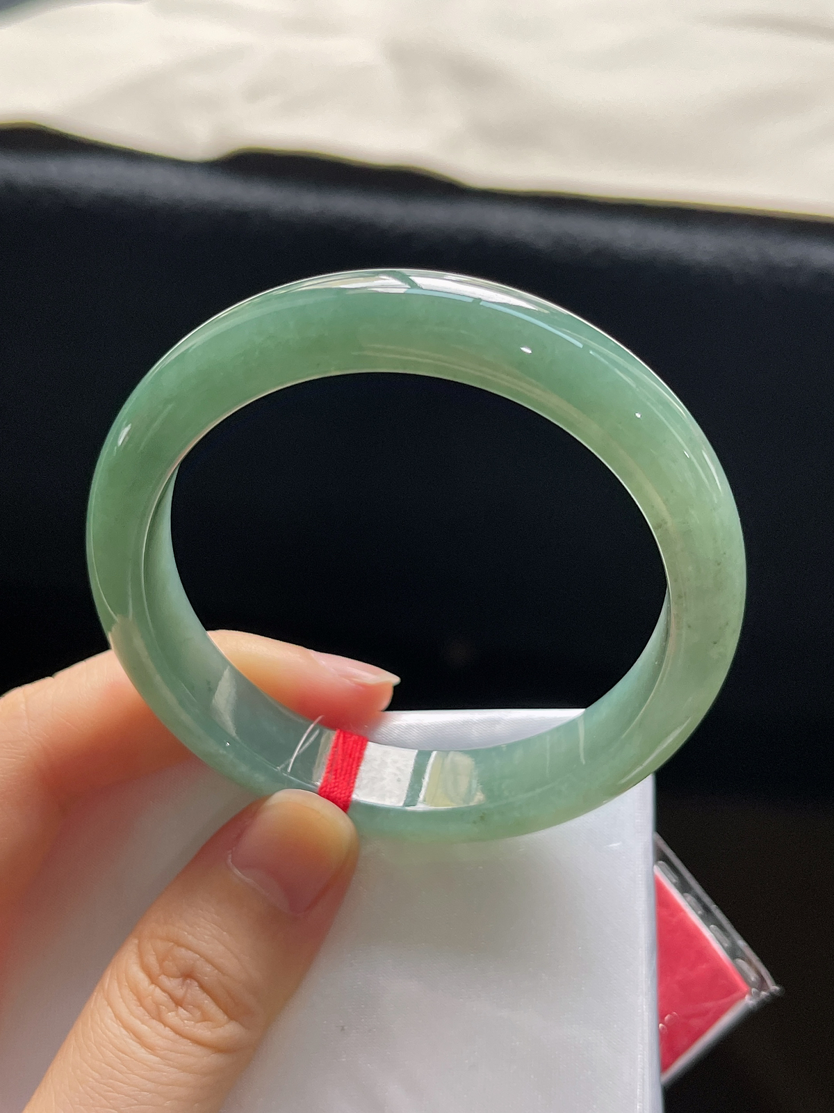 正圈52.1圈口，翡翠冰糯种绿色手镯