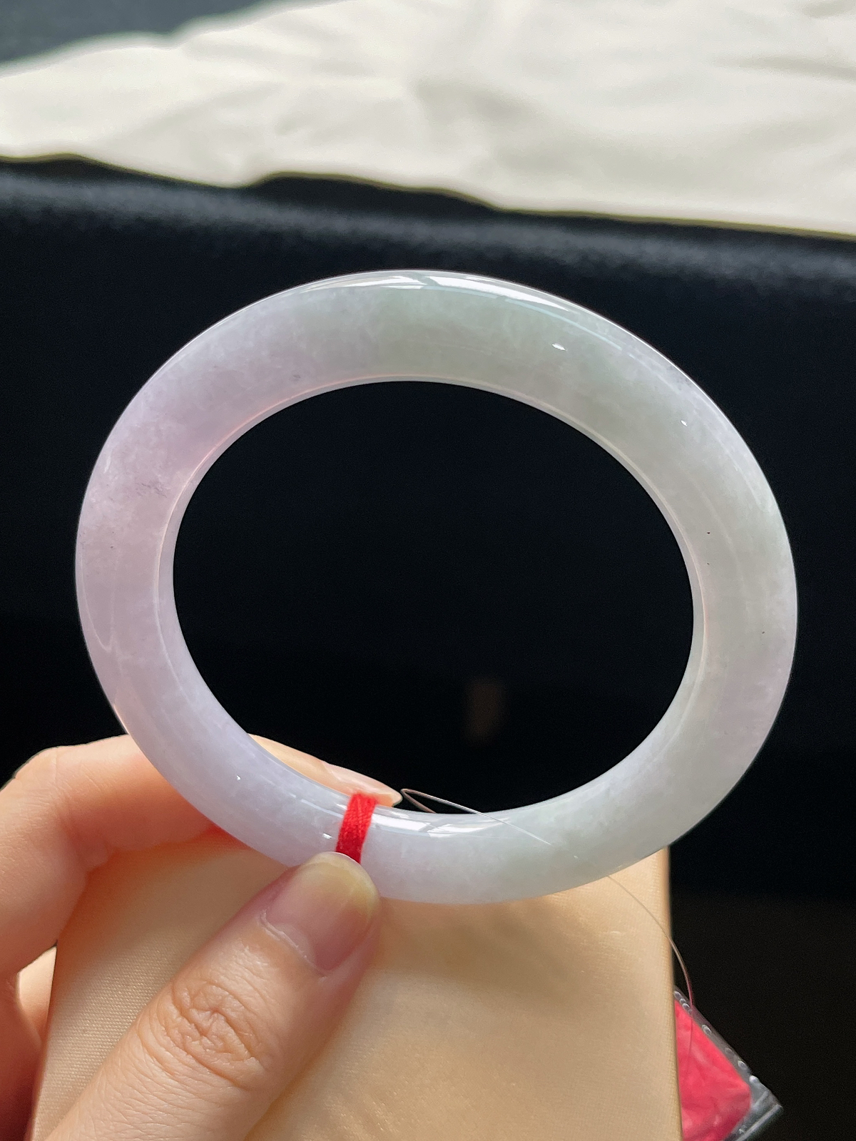 圆镯58.3圈口，翡翠糯化种春带彩手镯