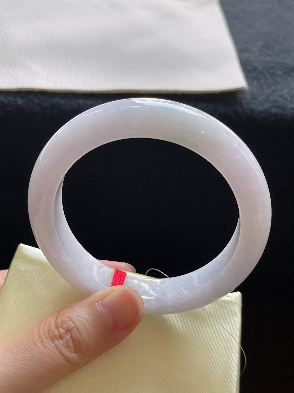 正圈52.8圈口，翡翠糯化种浅紫色手镯