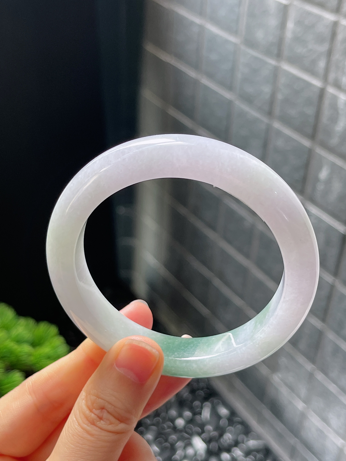 正圈56.3圈口，翡翠糯化种绿色手镯