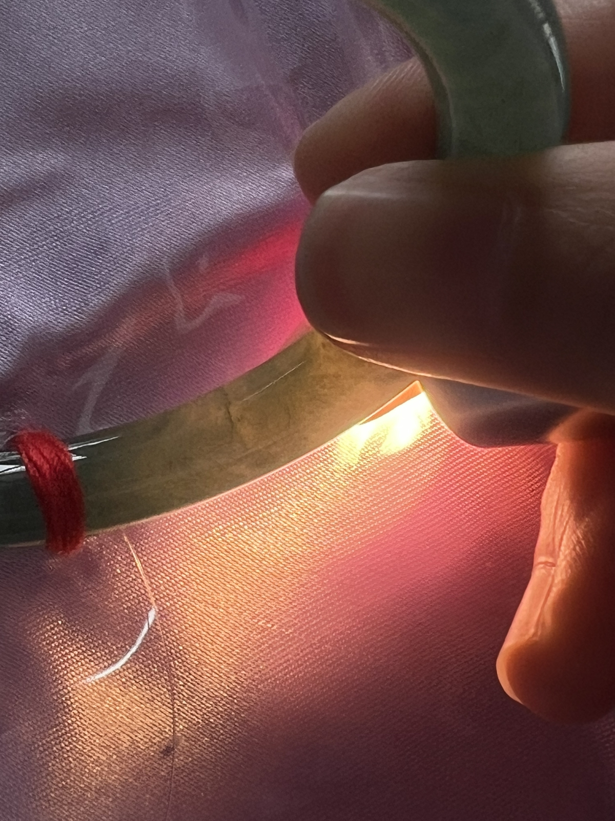 圆镯52.4圈口，翡翠冰糯种绿色手镯