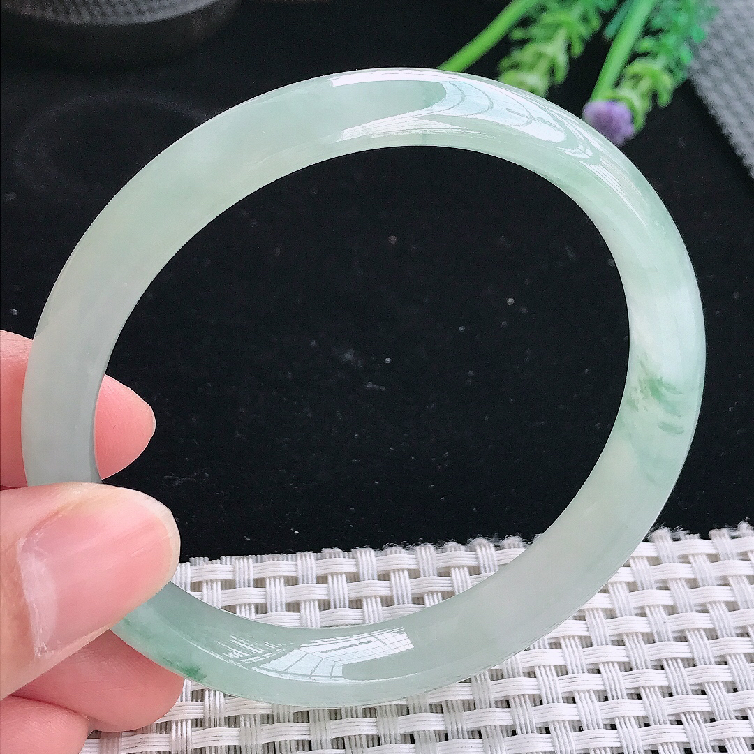 实拍a货翡翠63/11.8/7.5大圈口老坑冰胶水灵冰飘花手镯翡翠玉镯手环
